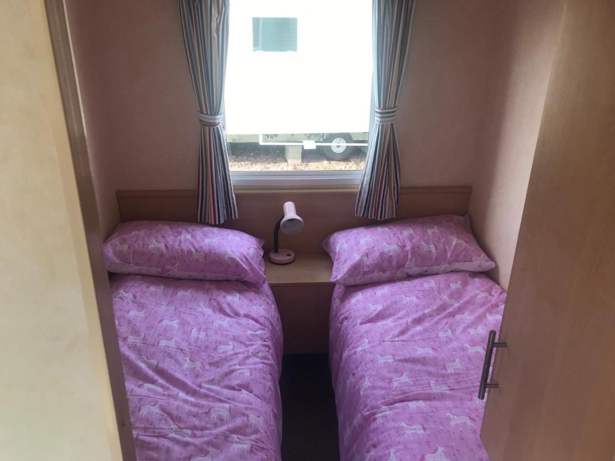 Caravan 50. Nairn Lochloy Holiday Park Dış mekan fotoğraf